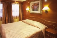  ROYAL SUITE  -