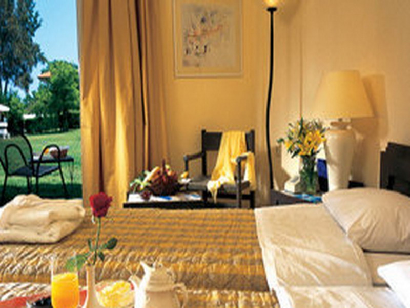  GRECOTEL PELLA BEACH(4*),  05;  