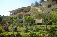  CHROUSSO VILLAGE(4*),  09; 
