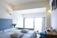 Отель AGAPI BEACH(4*+), фотография 04; номер отеля