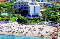 Отель SIRENS BEACH(4*+), фотография 02; Вид на отель