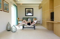 Отель PILOT BEACH(5*), фотография 17; Deluxe Suite Private Pool гостиная