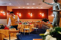 Отель NOVOTEL ATHENS(4*), фотография 04; ресторан