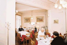 Отель TOURIST(3*), фотография 03; ресторан