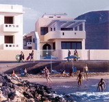 Отель NIROS BEACH APTS(3*+), фотография 03; Пляж