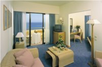 Отель AMATHUS BEACH(5*), фотография 10; Junior Suite с видом на море
