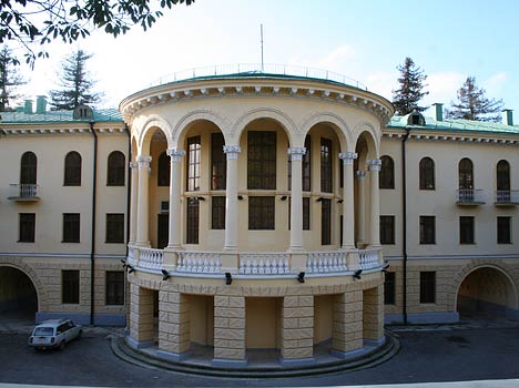 Главный корпус Главный корпус