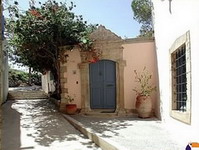 Отель KYNTHIA(VILLA), фотография 01; Внешний вид виллы